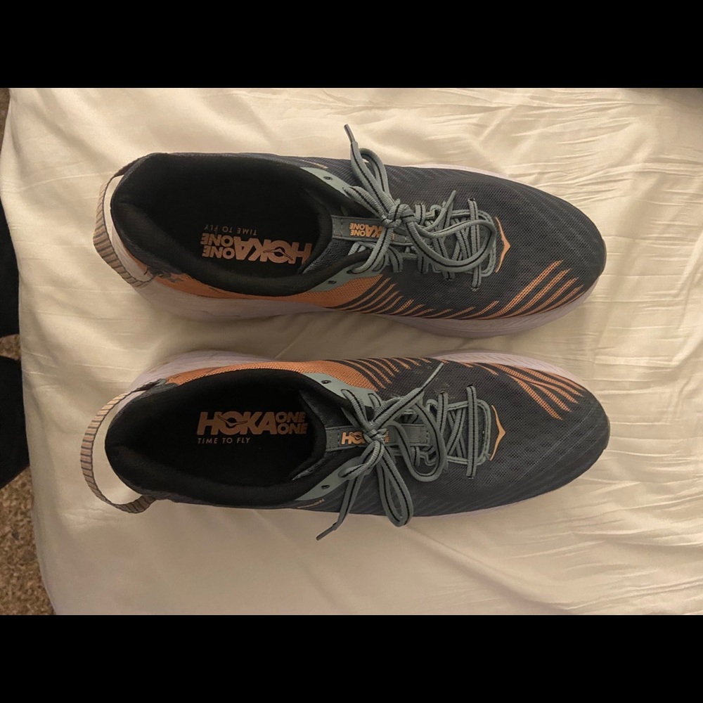 Hoka Rincon lead/pink sand